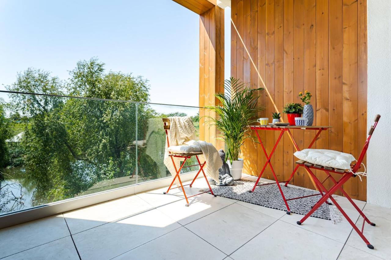 Il Lago - Sunrise - Cozy Luxurious Smart Home By The Lake Voluntari Eksteriør bilde